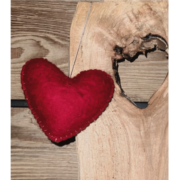 coeur à suspendre rouge de chez NEW HEIDI